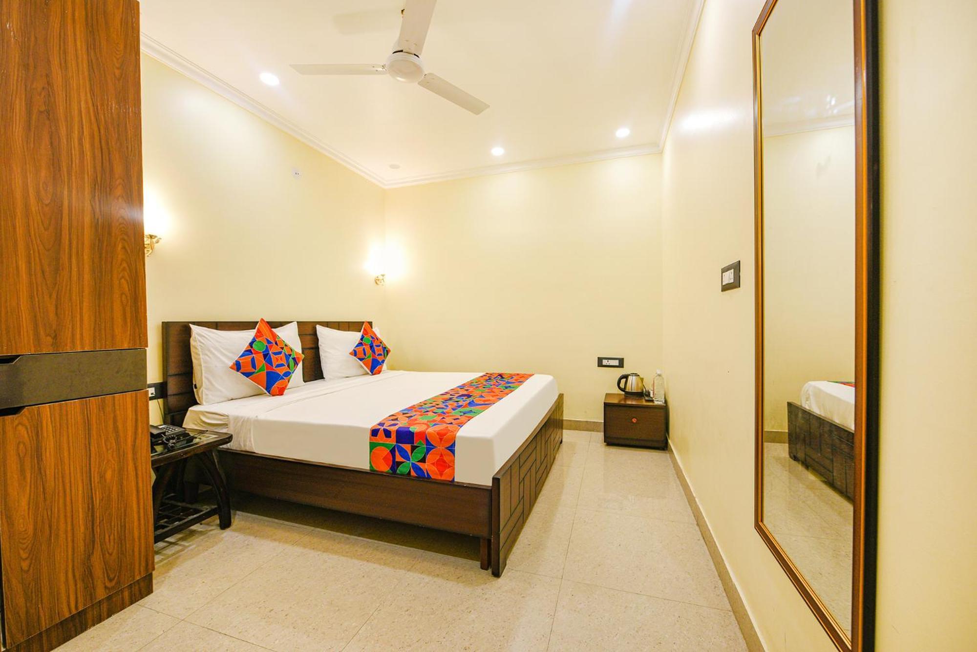 Fabhotel Prime Apple Tree Residency New Delhi Exterior foto